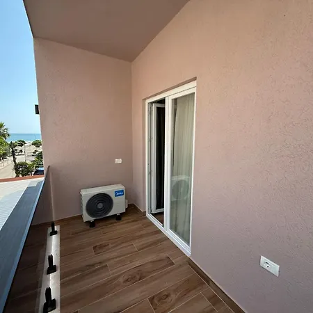 Otel Drita 4*