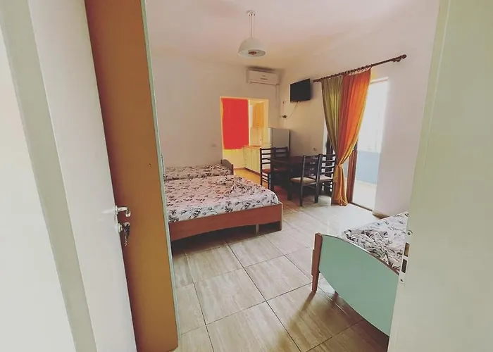 호텔 Muca Shëngjin