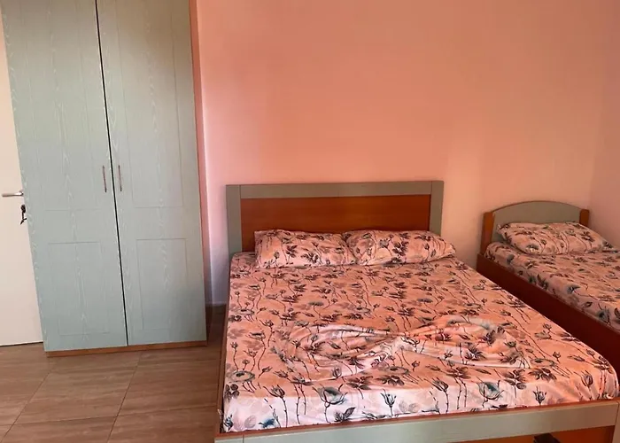 Muca ホテル Shëngjin